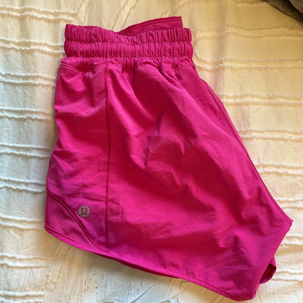 Pink hotty hot lulu shorts size 4